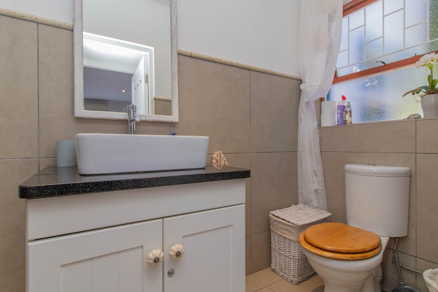 4 Bedroom Property for Sale in Vermont Western Cape